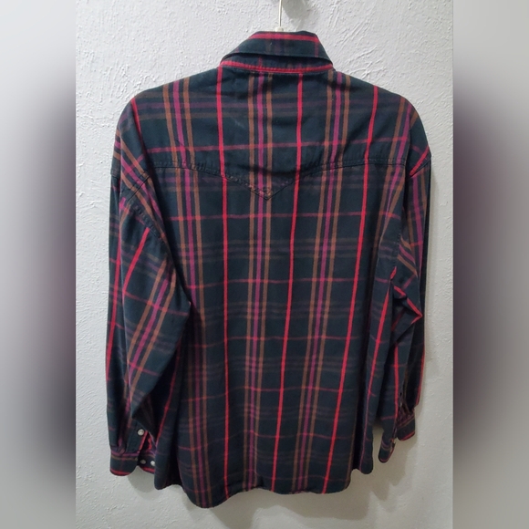 Men's Plaid button down vintage Wrangler shirt. Size Lg - Picture 2 of 7